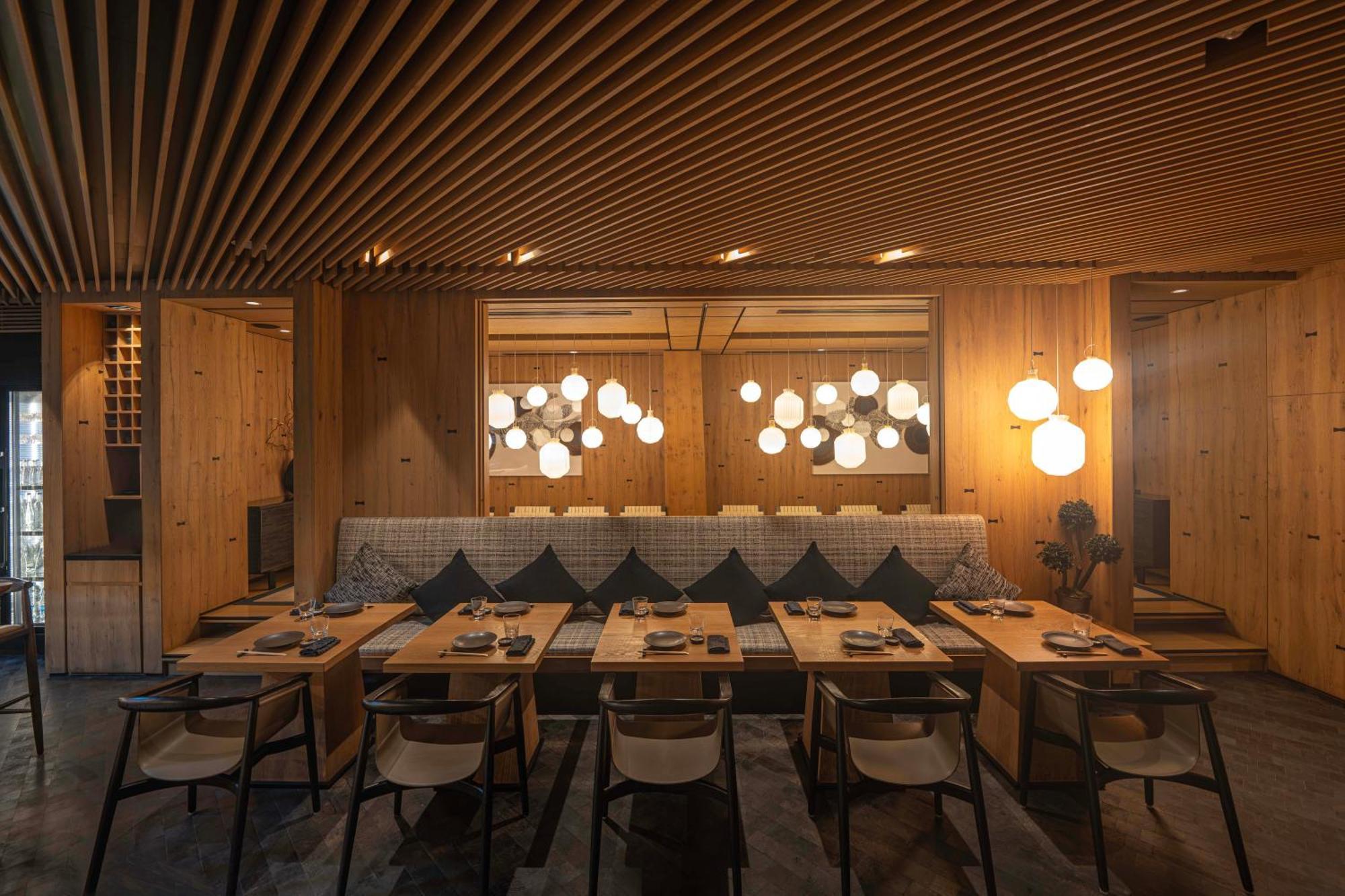 Hotel Hyatt Regency Dubai - Corniche Esterno foto Interior of the restaurant