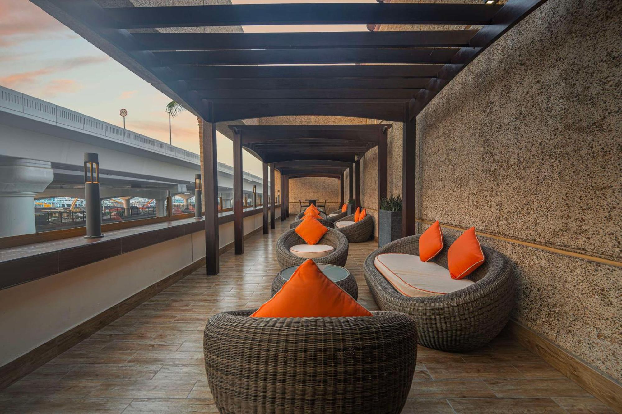 Hotel Hyatt Regency Dubai - Corniche Esterno foto